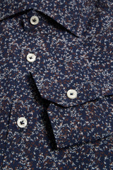 Camicia dettaglio rametti