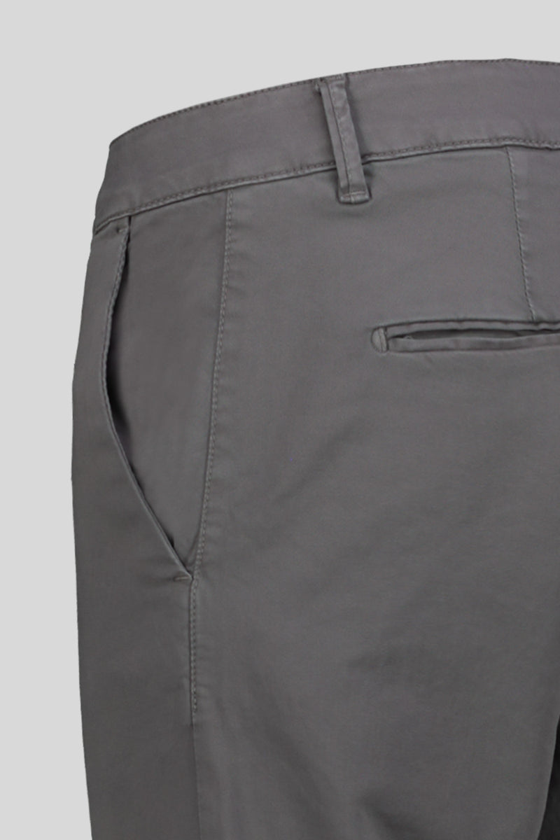 Pantalone modello linear