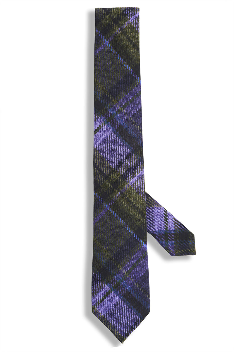 Classic tartan tie